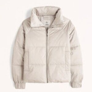 NWT Abercrombie & Fitch Ultra Classic Puffer Light Taupe XL